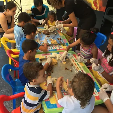 Pigale Family Club 度假村 库萨达斯