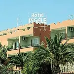 Complex Pigale Family Club