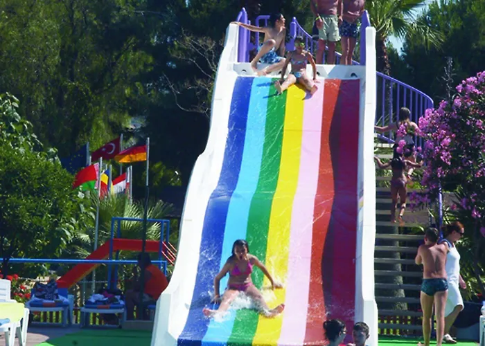 Θέρετρο Pigale Family Club 3*
