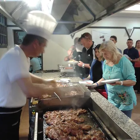 Pigale Family Club 3* Кушадасы