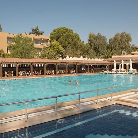 Pigale Family Club