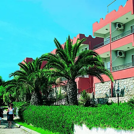 Pigale Family Club
