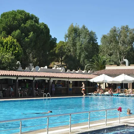 Pigale Family Club Resort Kusadası